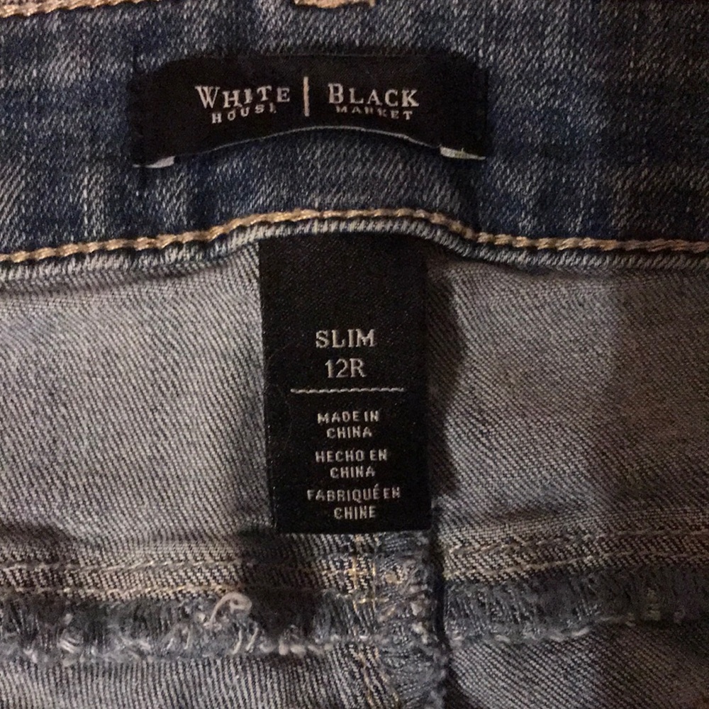 White/Black Market, Slim regular length, good condition, no smoking house,